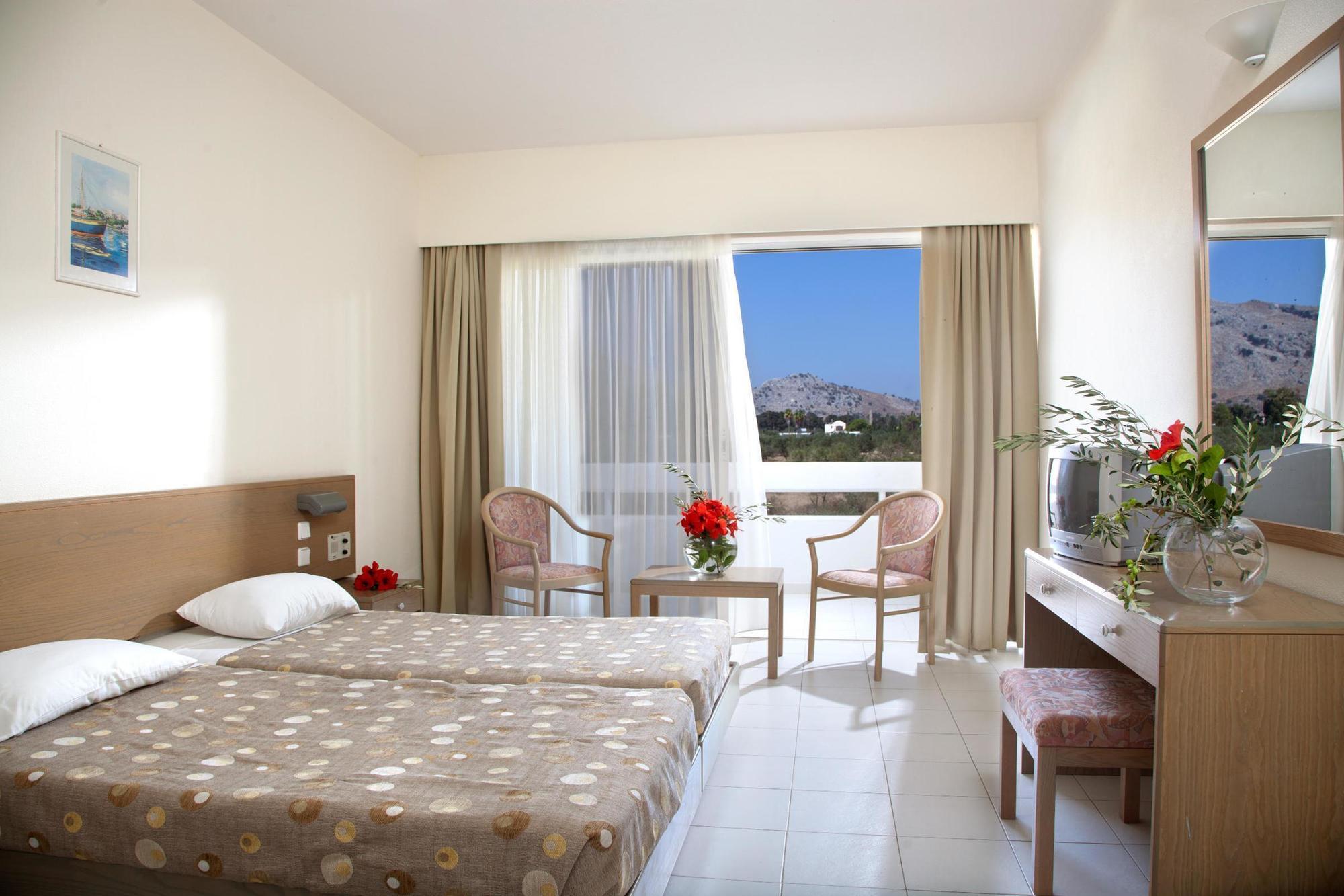 Hotel Niriides Beach コリンビア エクステリア 写真
