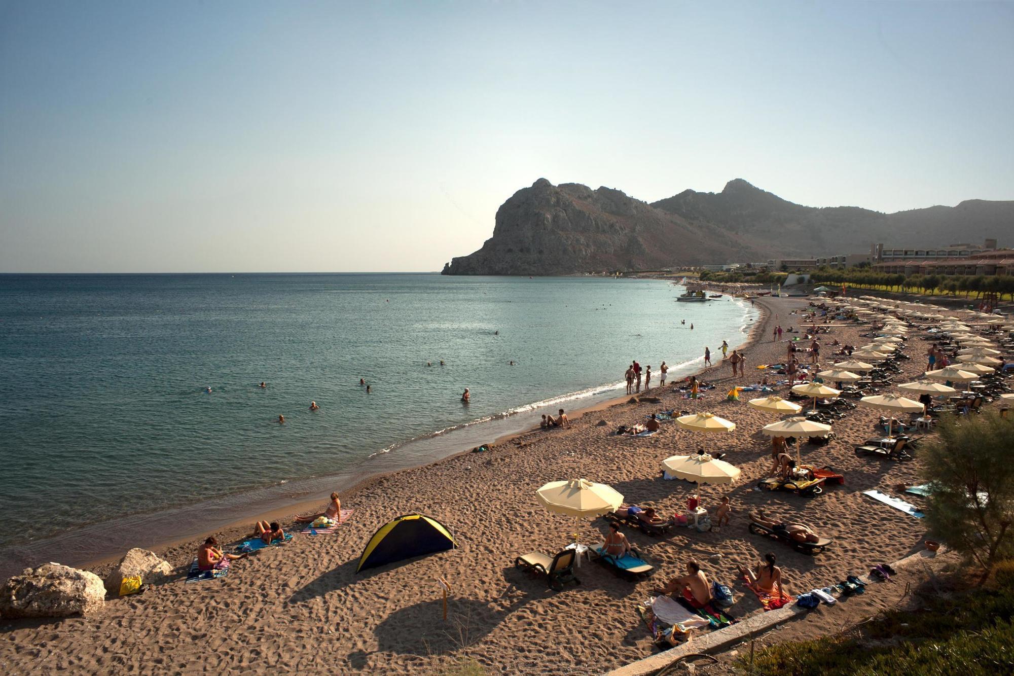 Hotel Niriides Beach コリンビア エクステリア 写真