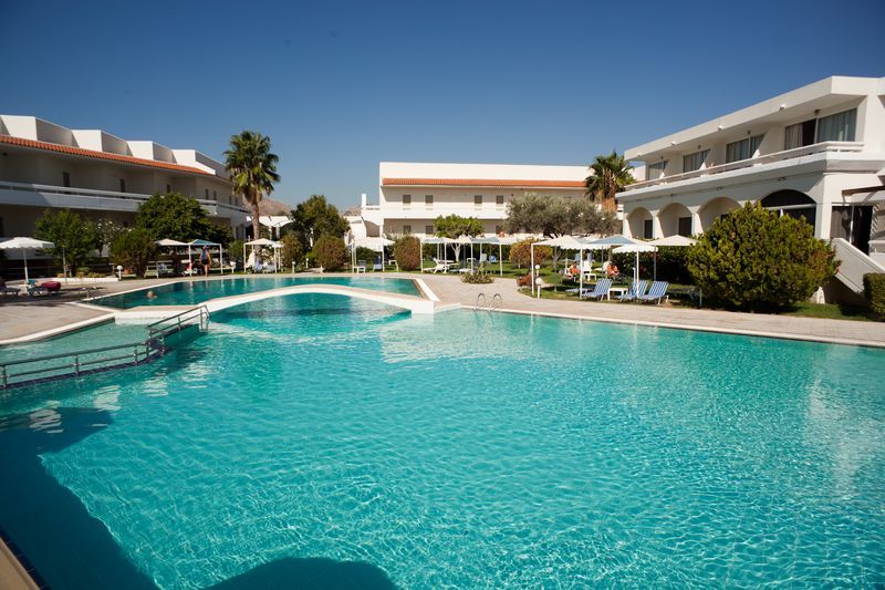 Hotel Niriides Beach コリンビア エクステリア 写真