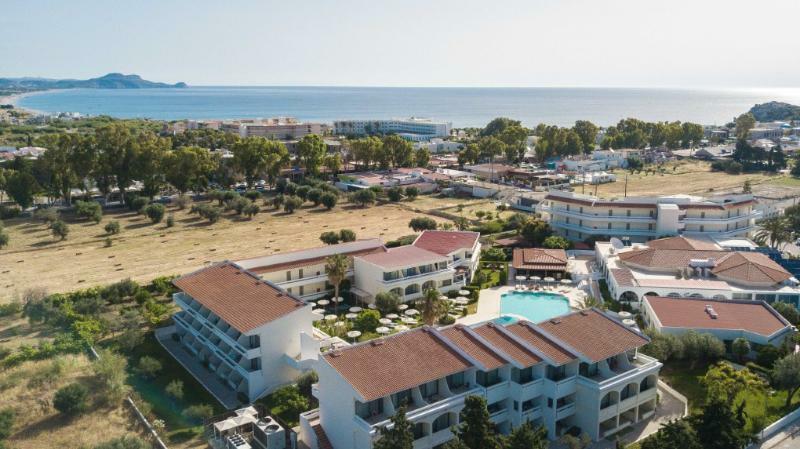 Hotel Niriides Beach コリンビア エクステリア 写真